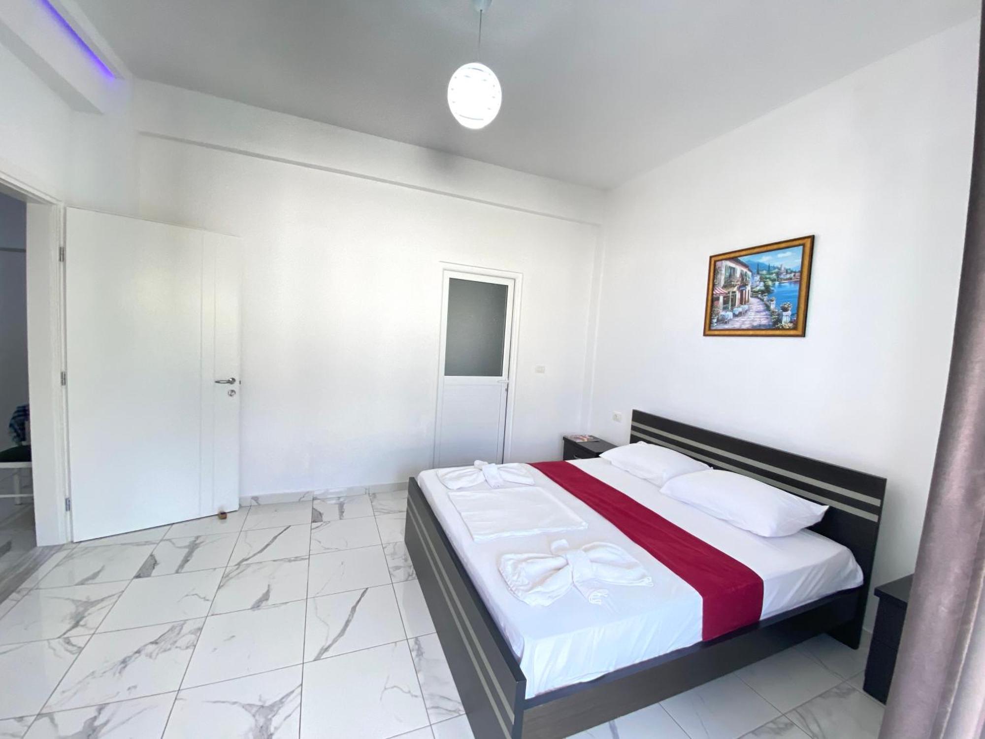 Apartmente Pamela Sarandë Exterior foto